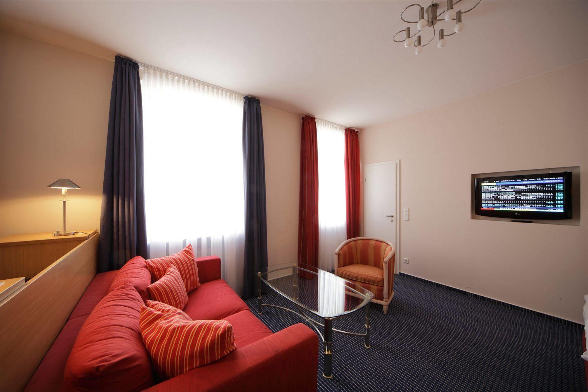 Cityhotel Thueringer Hof New Classic Hannover Exterior photo